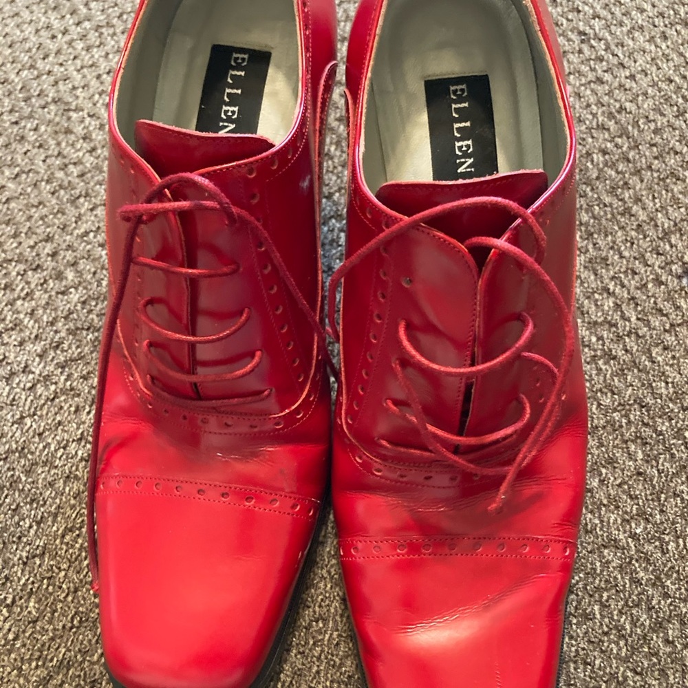 Vintage red oxfords.